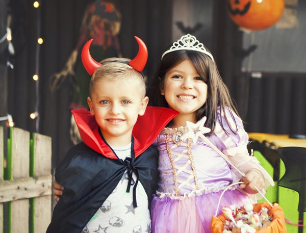 How to Keep Your Kids Warm on Halloween